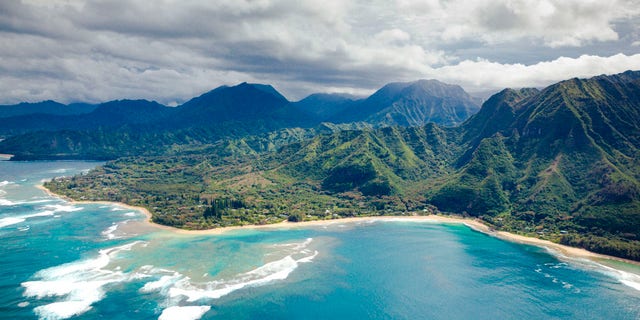 A man who traveled to the Hawaiian island of Kaua‘i (pictured) was arrested twice after he allegedly violated the county's coronavirus travel quarantine. (iStock)