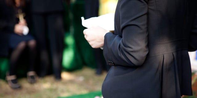 Lonnie Dillard, 75, of Austin, Texas, who died Dec. 18 just more than one month after receiving a stage-four pancreatic cancer diagnosis, avoided the typical stale obituary format by taking matters into his own hands.