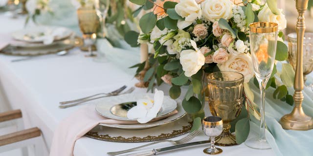 wedding table