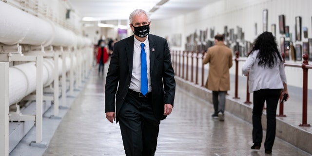 Representative Tom McClintock (R-CA) wears a protective mask as he walks through the Cannon Tunnel to the U.S. Capitol on January 12, 2021, in Washington, DC.  (Photo by Stefani Reynolds / Getty Images)