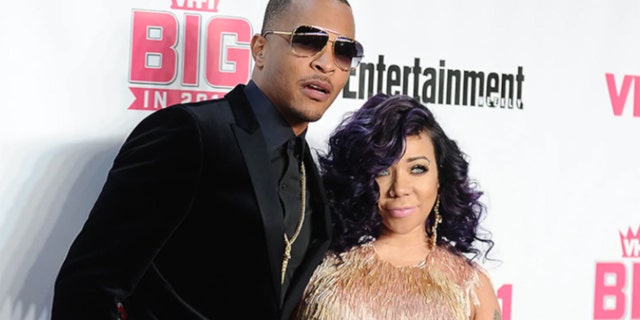 O rapper Clifford 'TI' Harris e sua esposa, Tameka 'Tiny' Harris estão atualmente sob investigação por suposto uso de drogas e agressão sexual.