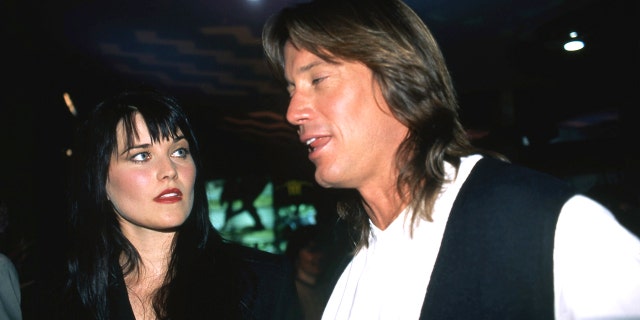 Actors Lucy Lawless and Kevin Sorbo attend an MCA TV promotional event for their TV shows 'Xena: Warrior Princess' and 'Hercules: The Legendary Journeys' in January 1996 in Las Vegas, Nevada.  (Getty Images)