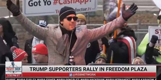 The criminal charge also included a screenshot of Straka's speech "Stop stealing" rally in Freedom Plaza on January 5th. It was noted that he was wearing the same hat, sunglasses and coat he was wearing the next day in the video at the Capitol. (Ministry of Justice)