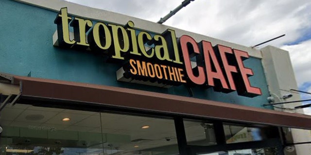 The incident recently occurred at Tropical Smoothie Cafe at the Fountains of Farah shopping mall in El Paso, Tex.