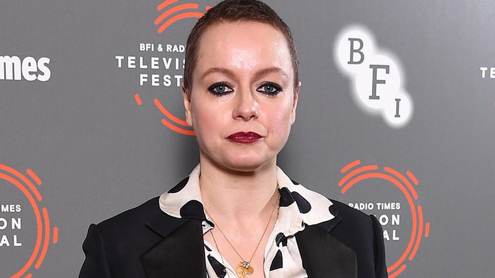 The Walking Dead Star Samantha Morton Is Rushed To The Hospital