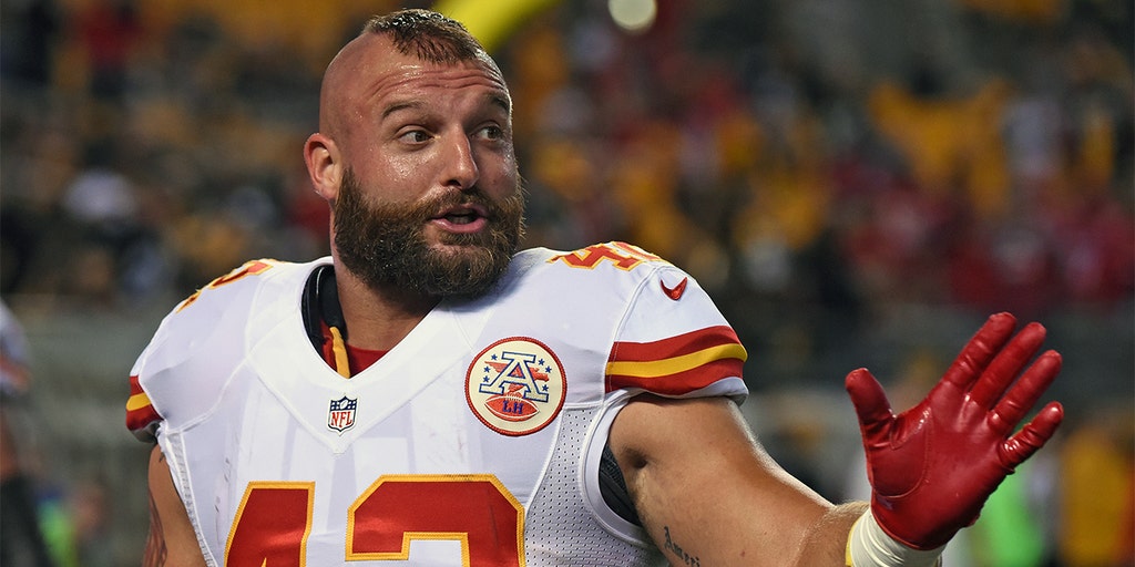 Chiefs' Anthony Sherman helping to 'Fill the Stadium' through