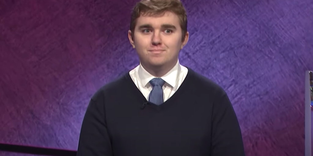 Brayden Smith, 'Jeopardy! champ, dead at 24 - Vimarsana News