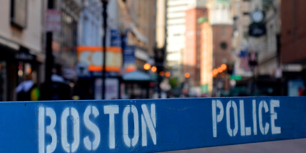 2 Boston construction workers found dead in hole, authorities say - Vimarsana News
