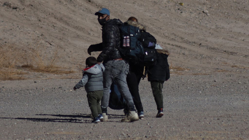 CBP agents apprehend 253 illegal immigrants within hour