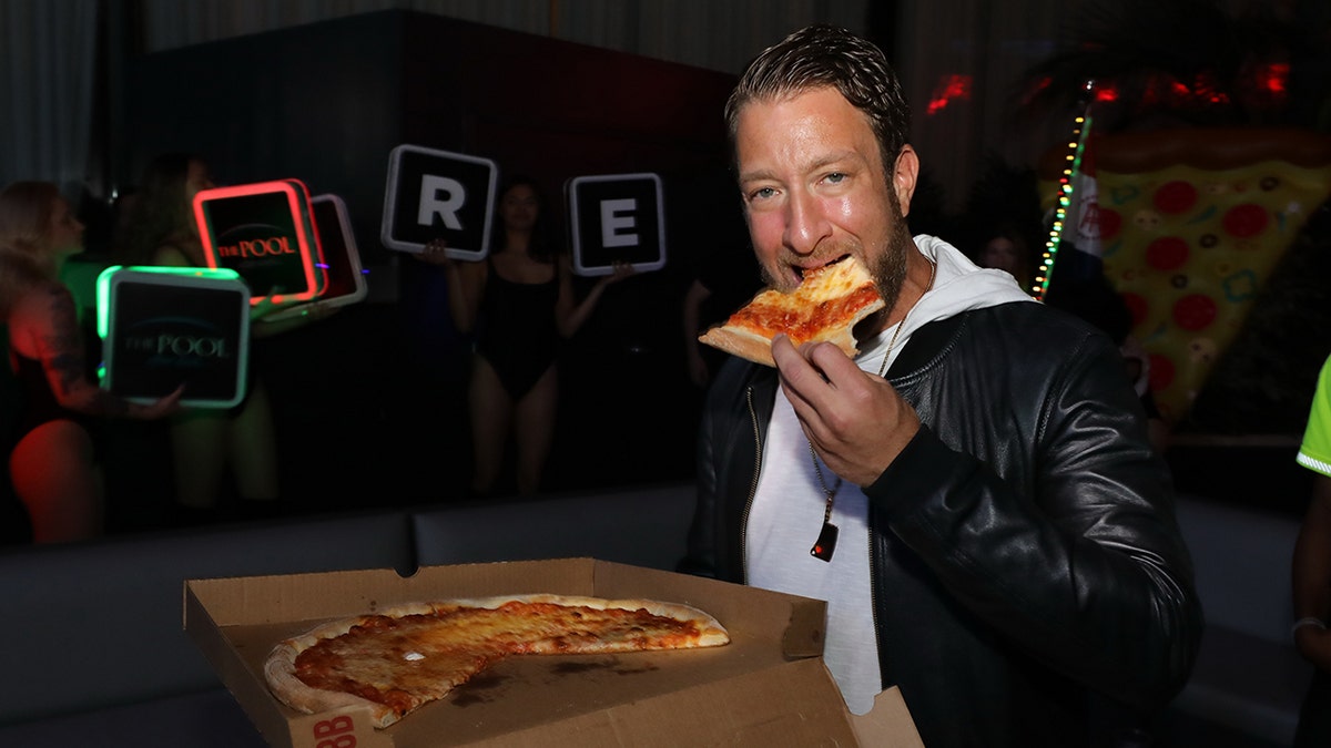 After moving the headquarters of Barstool Sports from Masschusetts to New York City in 2016, Portnoy went on a mission to try every slice in the Big Apple before moving on to neighboring regions.