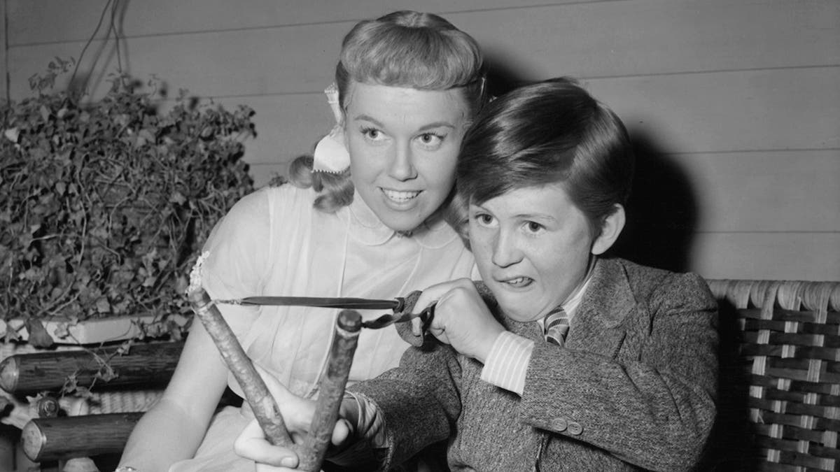 Father Knows Best star Billy Gray reflects on child stardom 1962