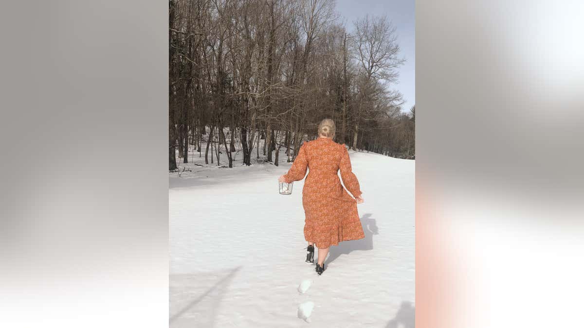 Virginia woman wows Facebook with 'Target Dress Challenge' likening  pandemic to prairie life
