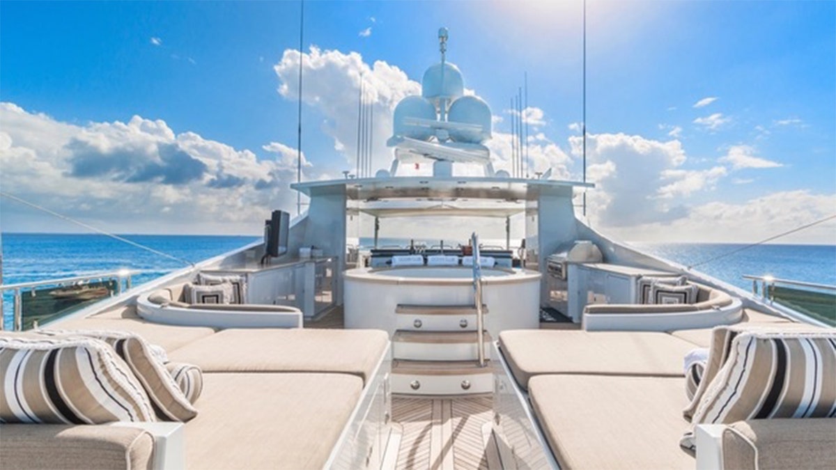 A new VIP pandemic package comes with access to a private yacht and a Super Bowl viewing party.