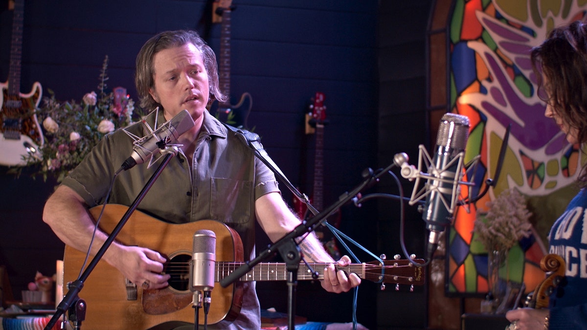 Musical guest Amanda Shires (not pictured) ft. Jason Isbell perform on January 22 with 
