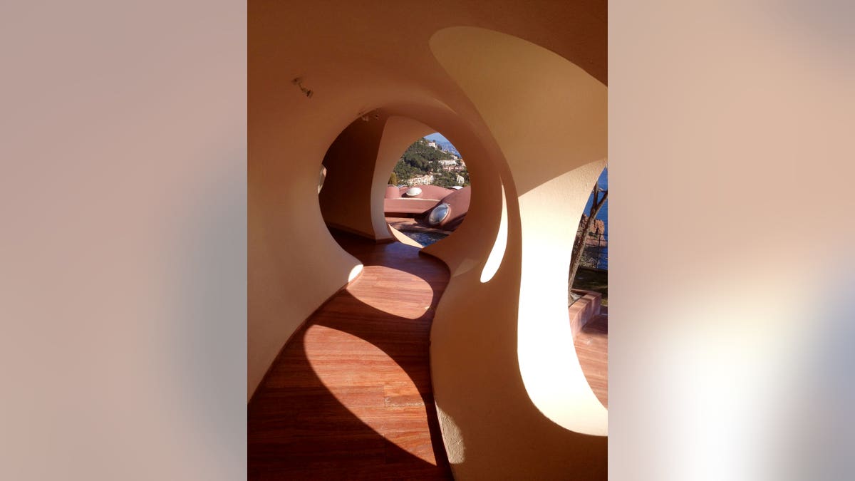 Cardin is quoted as saying that the home’s otherworldly design drew him, explaining that "round shapes have always inspired me," and likened it a woman's body, as "everything is absolutely sensual."