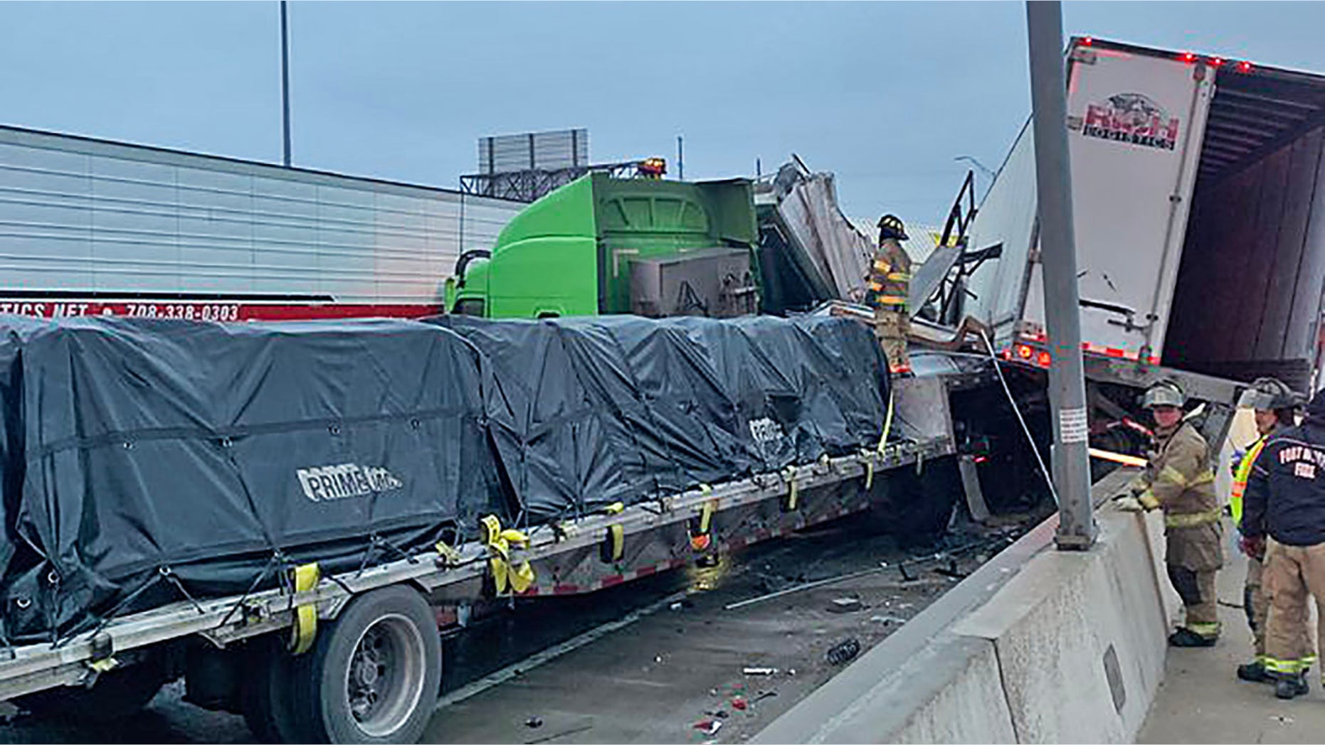 Fort Worth 100-vehicle pileup on icy Texas Interstate 35W leaves at least 5 dead, multiple people injured