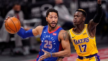 Once a Knick, always a Knick: Rose back in New York lineup