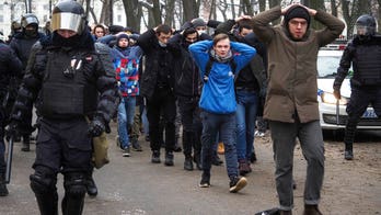 Moscow jails overwhelmed with detained Navalny protesters