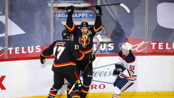 Mikael Backlund helps Flames top Oilers 6-4