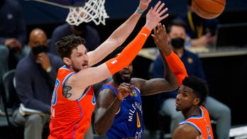 Jokic helps Nuggets rally to beat Thunder 97-95