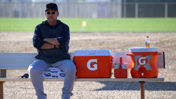 Indians manager Francona had surgery for toe staph infection