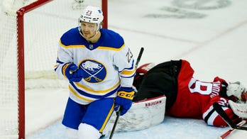 Sabres snap 4-game losing streak, end Devils 3-game run