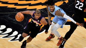 Chris Paul moves past Big O on NBA career assists list, Suns roll