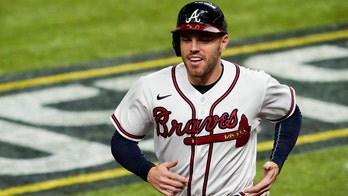 NL MVP Freeman delayed to Braves camp by birth of twin boys