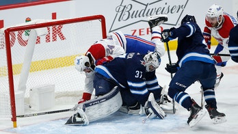 Stastny scores in 1st minute of OT, Jets beat Canadiens 2-1