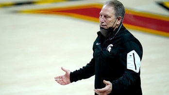 Izzo's Spartans trying for late push to improve NCAA chances