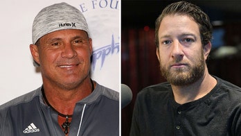 Jose Canseco fires back at claims he took 'dive' in Barstool Sports fight