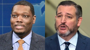 'Weekend Update' hosts mock Sen. Ted Cruz after he 'abandoned Texas' for Cancun trip