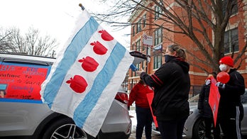 Chicago Teachers Union to hold crucial vote on school reopening, standoff set for make-or-break moment