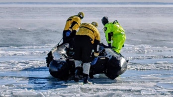 26 fishermen in Minnesota rescued from ice floe in Lake Superior