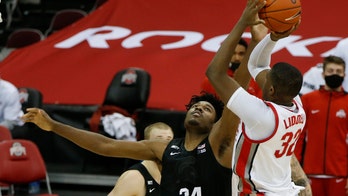 Liddell leads No. 13 Ohio St over skidding Michigan St 79-62