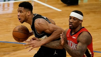 Antetokounmpo scores 38 as Bucks outlast Pelicans 129-125
