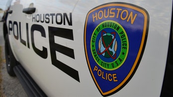 Houston police union warns city is 'not safe' as murder suspects are left 'walking the streets'