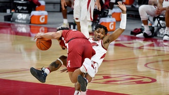 No. 20 Arkansas’ big run flusters No. 6 Alabama