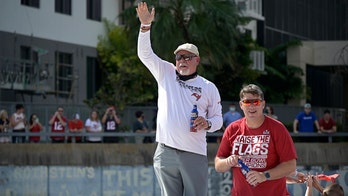 Bucs GM Jason Licht has epic response to daughter of Lombardi Trophy designer seeking apology