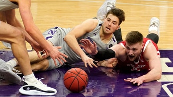 Potter helps No. 21 Wisconsin knock off Northwestern 68-51