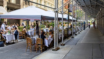 NYC restaurants ask Gov. Cuomo for late curfew on Super Bowl Sunday