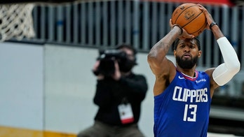 George scores 36, Clippers use 3-pointers to drill Cavaliers