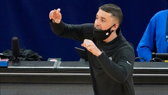 Timberwolves fire Saunders after parts of 3 seasons as coach