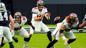 Tom Brady explained to Bucs teammate Ryan Jensen the method to keeping his butt dry when joining team