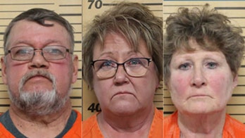 Iowa town's mayor, police chief, others linked to embezzlement scheme: report