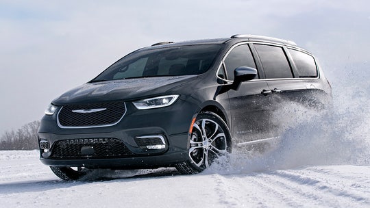 Test drive: The 2021 Chrysler Pacifica AWD is fit for the Snowbelt