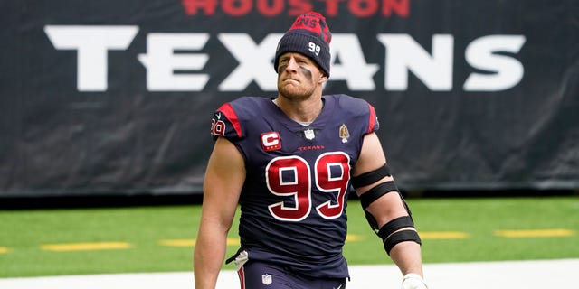 In this Dec.  On February 27, 2020 file photo, Houston Texans defenseman JJ Watt walks down the field prior to an NFL game against the Cincinnati Bengals in Houston. 