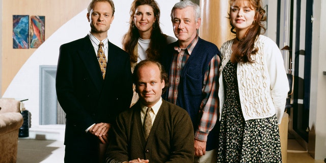 'Frasier' -- Pictured: (Back, l-r) David Hyde Pierce as Doctor Niles Crane, Peri Gilpin as Roz Doyle, John Mahoney as Martin Crane, Jane Leeves as Daphne Moon, (Front, seated) Kelsey Grammer as Doctor Frasier Crane