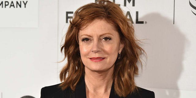 Susan Sarandon apologized for sharing a meme likening the funeral turnout of slain NYPD detective Jason Rivera to fascism.