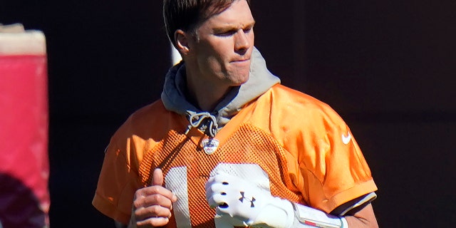 Guac is "a staple" of Tom Brady's diet, according to his TB12 nutrition manual.